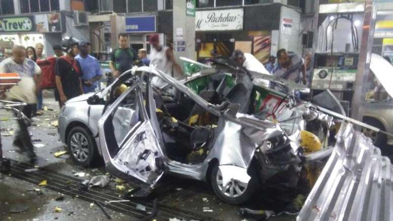 Explosão em posto de gasolina