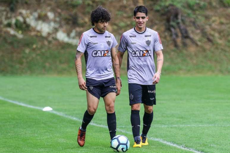 Liberados pelo departamento médico, Gustavo Blanco e Luan voltam aos treinos (Foto: Bruno Cantini / Atlético-MG)