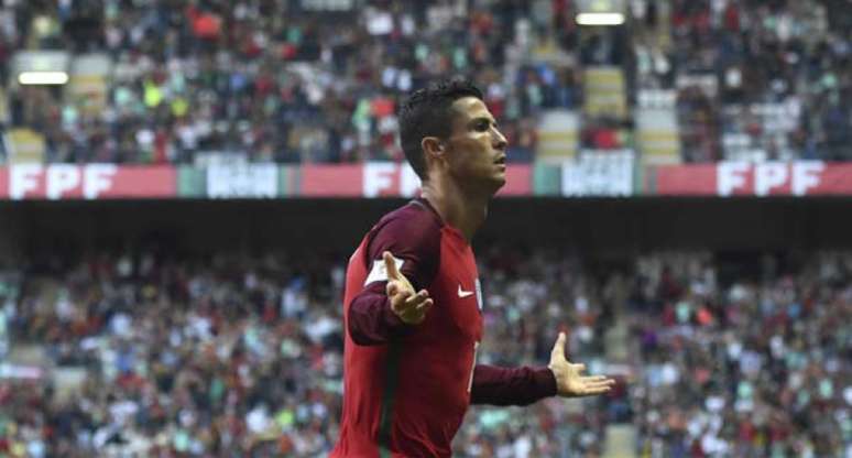 Cristiano Ronaldo é o principal nome de Portugal (Foto: Francisco Leong / AFP)
