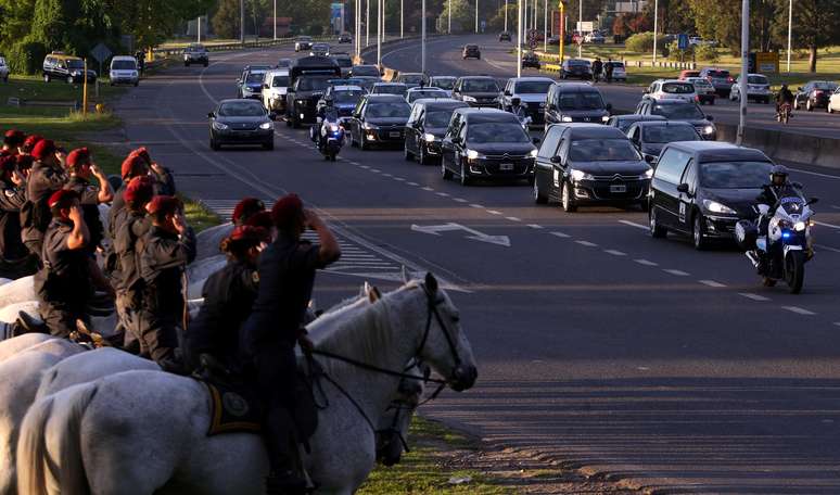 Corpos de argentinos mortos em atentado em Nova York chegam a Buenos Aires