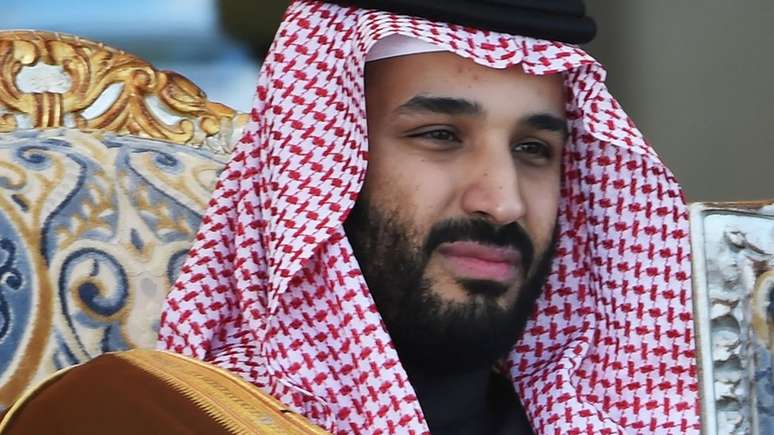 O comitê anticorrupção liderado pelo príncipe Mohammed bin Salman ordenou a prisão de 11 príncipes, quatro ministros e dezenas de ex-ministros