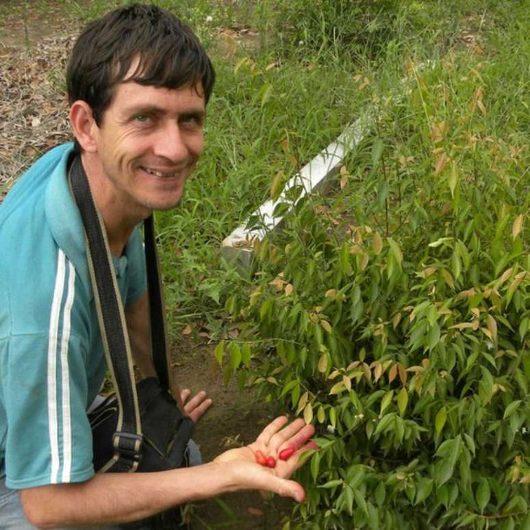 Desde os 14 anos, Helton Muniz se dedica a cultivar espécies pouco conhecidas em seu sítio, no interior de São Paulo Foto: Arquivo pessoal 