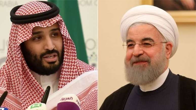 O príncipe saudita Mohammed bin Salman (à esq.) e o presidente de Irã, Hassan Rouhani 