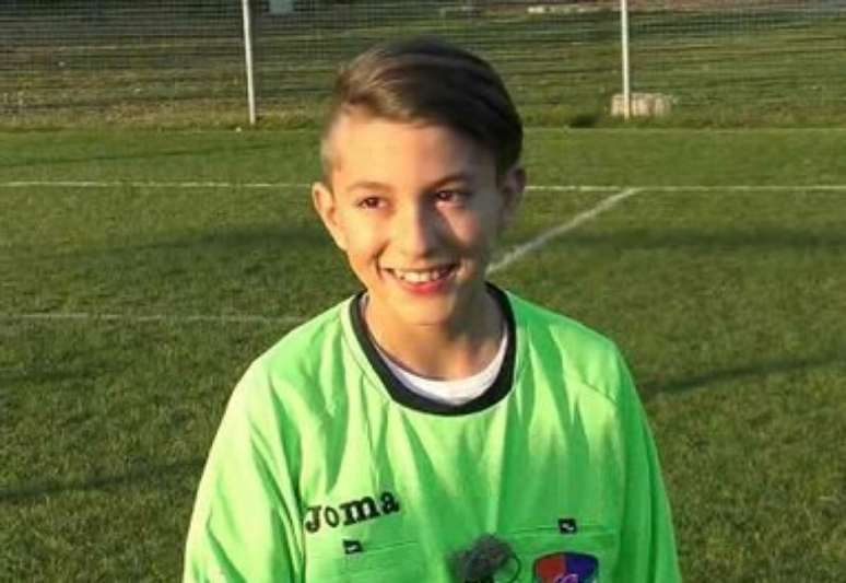 Damiano Bellini, de apenas 12 anos, é o árbitro mais novo a apitar um jogo de futebol na Itália.