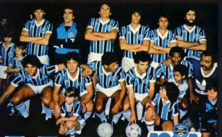 Grêmio campeão da Libertadores em 1983 tinha nomes como Mazaropi, De León, Tita, Tarciso, Hugo de Leon e o jovem Renato Portaluppi.