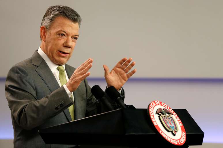 Juan Manuel Santos faz discurso em Bogotá
 27/10/2017    REUTERS/Jaime Saldarriaga
