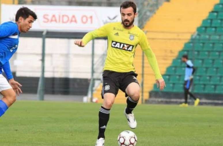 Juliano analisa temporada no Figueirense (Foto: Luiz Henrique / Divulgação / Figueirense)