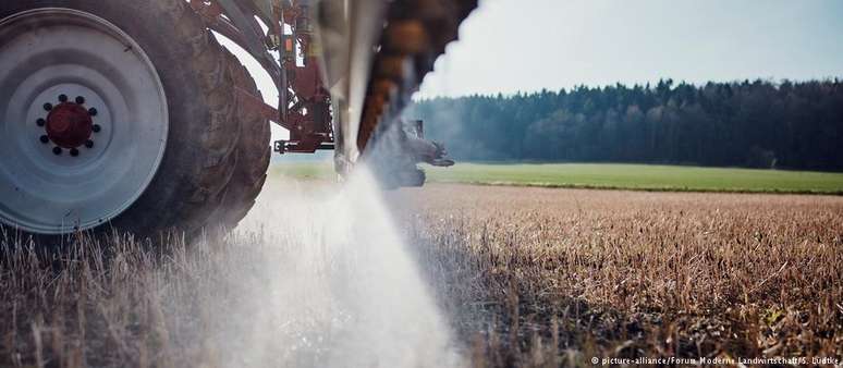 Glifosato é o herbicida mais utilizado em todo o mundo, sobretudo na agricultura de larga escala