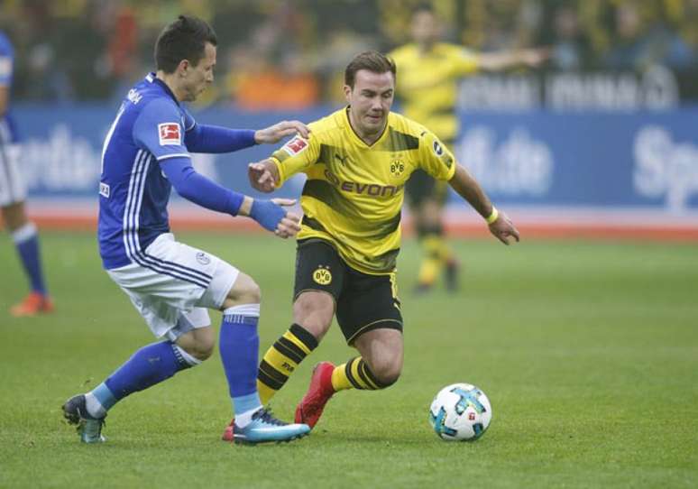Götze só volta em 2018 a jogar pelo Borussia Dortmund (Foto: Norbert Schmidt / AFP)