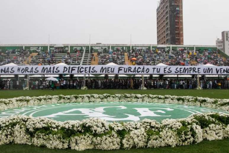 Cerimônia em Homenagem às vítimas do acidente com avião da Chapecoense, na Arena Condá