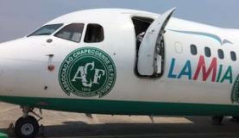 Avião da empresa boliviana Lamia, fretado pela Chapecoense