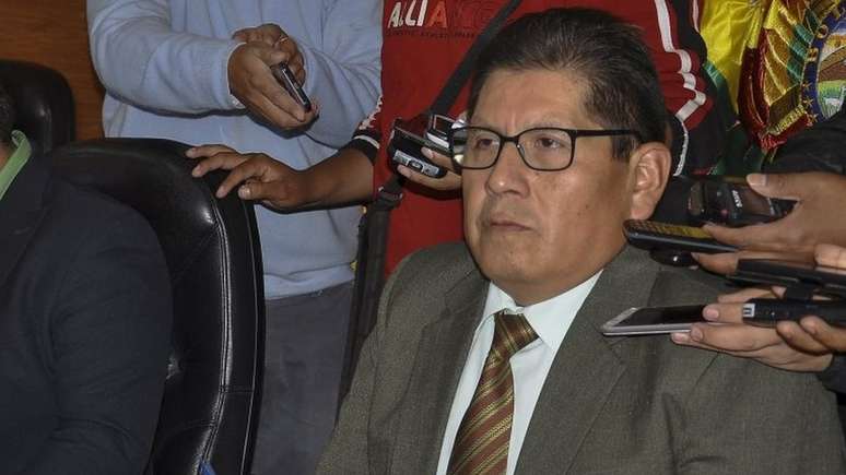 O presidente da corte constitucional boliviana, Macario Lahor, disse que que a decisão pro-Morales foi unânime