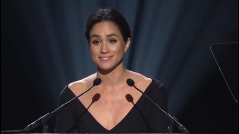 Meghan Markle em seu discurso na confer&ecirc;ncia da ONU Mulheres em 2015 Foto | Reprodu&ccedil;&atilde;o