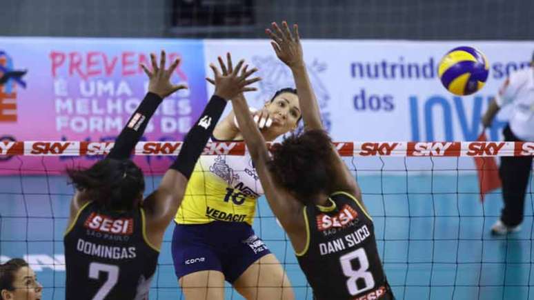 Vôlei Nestlé é o terceiro colocado na Superliga feminina Divulgação