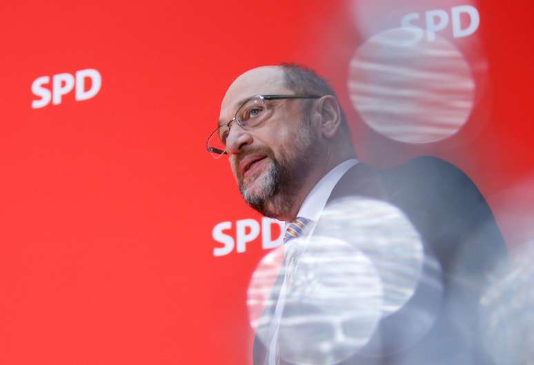 Líder do Partido Social-Democrata da Alemanha (SPD), Martin Schulz, durante pronunciamento na sede do partido, em Berlim 27/11/2017 REUTERS/Axel Schmidt