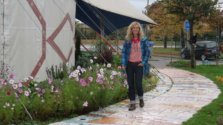 'Nos grandes centros a arte &eacute; muito elitista. A arte tem de ter uma verdade', afirma Neusa | Foto: Acervo pessoal