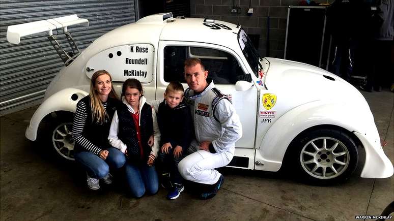 Warren hoje dá risadas sobre o sentimento que tinha: ele achava que estava morto (Foto: Warren McKinlay)