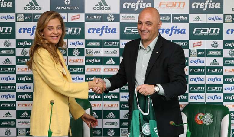 Leila Pereira, dona da Crefisa, e Maurício Galiotte, presidente do Palmeiras (Foto: Cesar Greco)