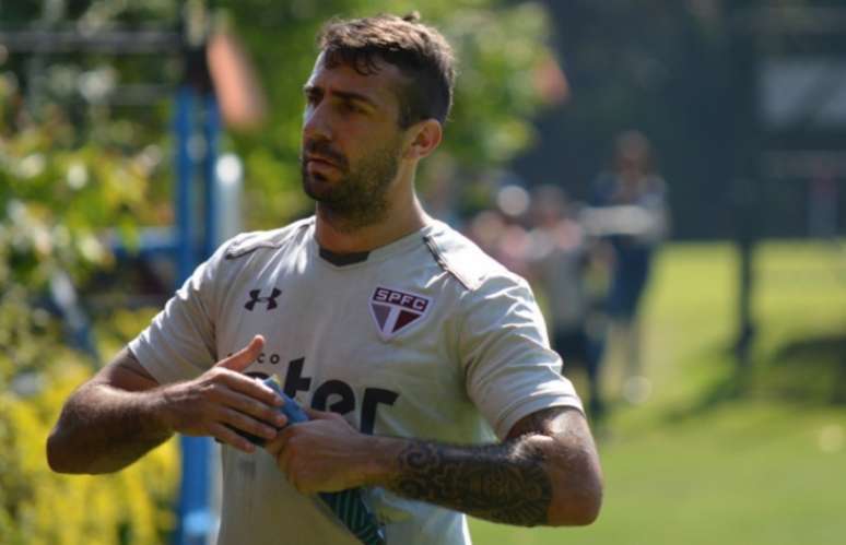 Atacante tem contrato com o São Paulo até janeiro de 2021 e diz ser bem tratado (Érico Leonan/saopaulofc.net)