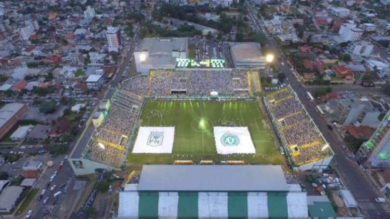 Arena Condá terá homenagem aos campeões da Copa Sul-Americana (Foto: Nelson Almeida / AFP)