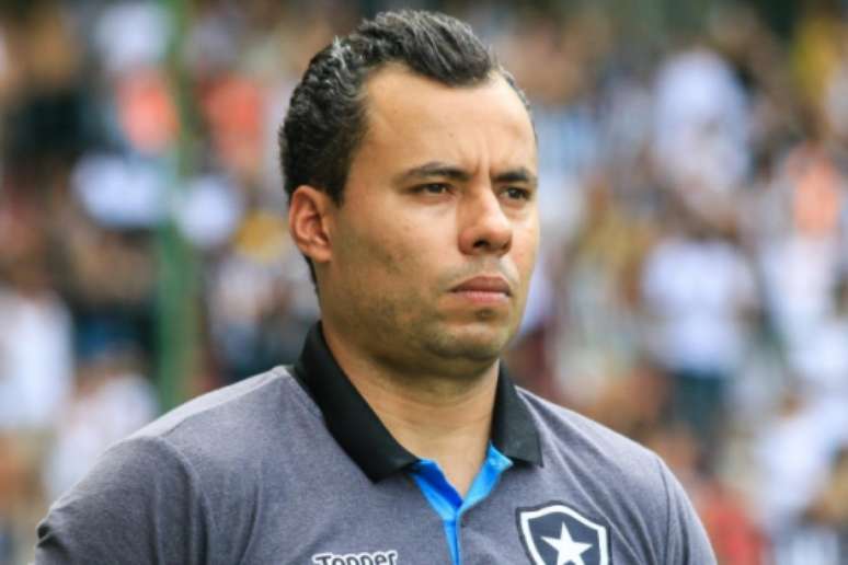 Santos procura Jair Ventura para assumir o Santos em 2018