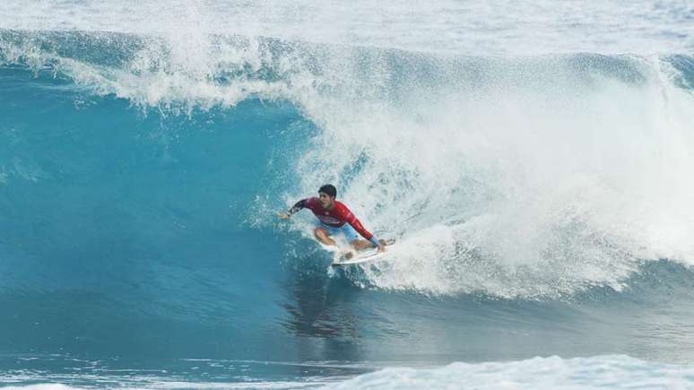 Gabriel Medina precisa vencer repescagem e torcer contra John John Florencer (Foto: WSL / Poullenot)