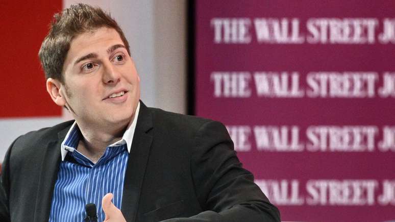 Bilionário brasileiro Eduardo Saverin é co-fundador do Facebook, companhia liderada por Mark Zuckerberg