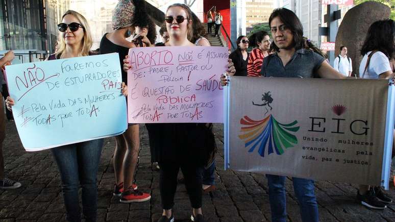 Hoje também há grupos de evangélicas que defendem a legalização do aborto | Foto: CDD