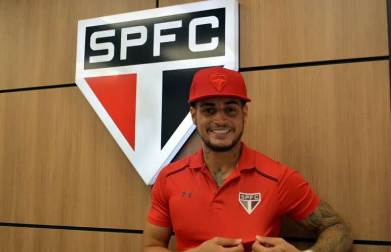 Destaque do Bahia, goleiro Jean assinou com o São Paulo por cinco temporadas (Érico Leonan/saopaulofc.net)