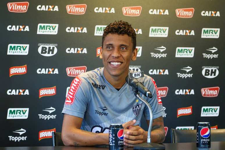 Marcos Rocha deve jogar no Palmeiras em 2018 (Foto: Bruno Cantini/Atlético)