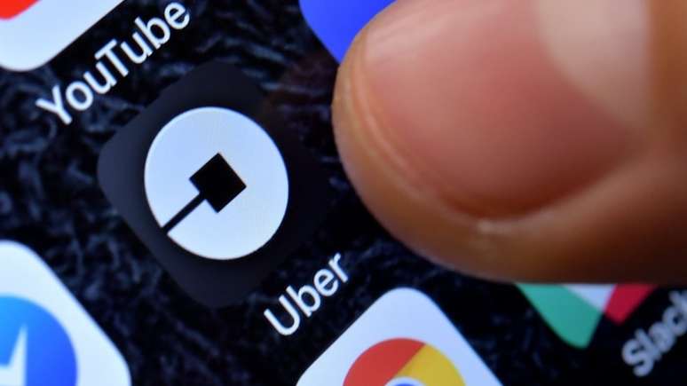 'A Uber, por exemplo, diz que os motoristas s&atilde;o aut&ocirc;nomos e que o algoritmo &eacute; o chefe. Esse &eacute; um &oacute;timo exemplo de como n&oacute;s ainda n&atilde;o entendemos o que se entende por "responsabilidade" no mundo dos algoritmos', diz O'Neil