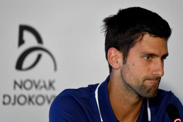 Tenista Novak Djokovic fala em coletiva de imprensa em Belgrado, Sérvia 
26/07/2017 REUTERS/Andrej Isakovic/Pool 