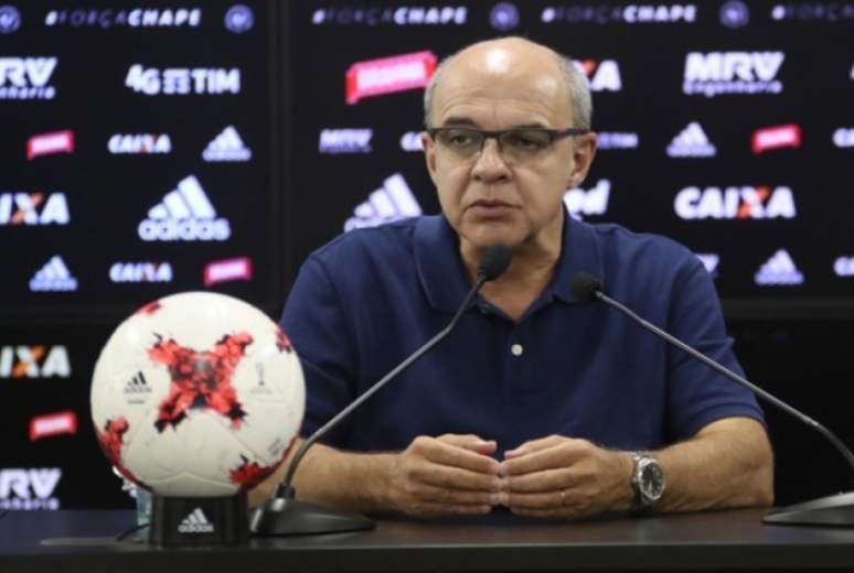 Presidente revelou que não tem tido conversas com o treinador, mas espera por ele em 2018 (Foto: Gilvan de Souza/Flamengo)
