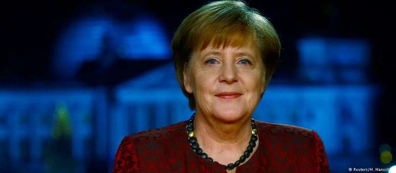 Chanceler alemã, Angela Merkel, durante discurso de Ano Novo