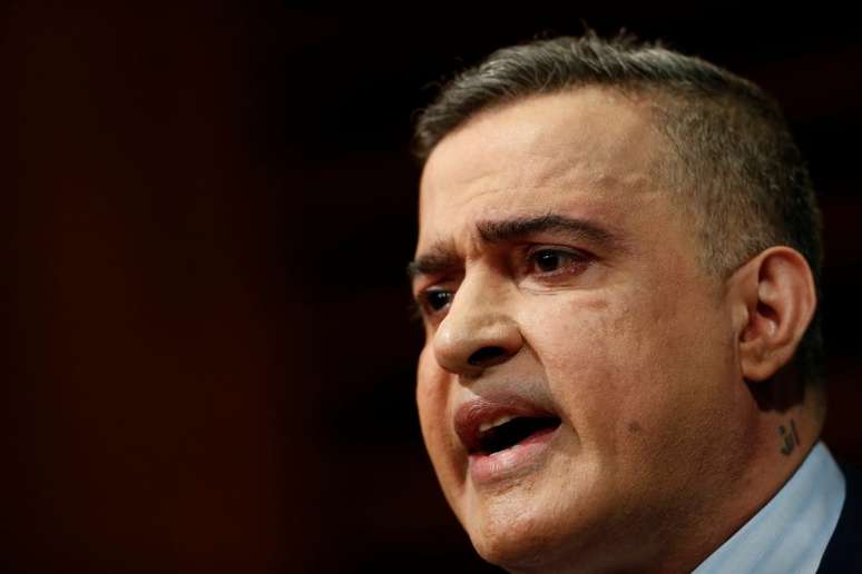 Procurador-geral da Venezuela, Tarek Saab, durante coletiva de imprensa em Caracas 30/11/2017 REUTERS/Carlos Garcia Rawlins