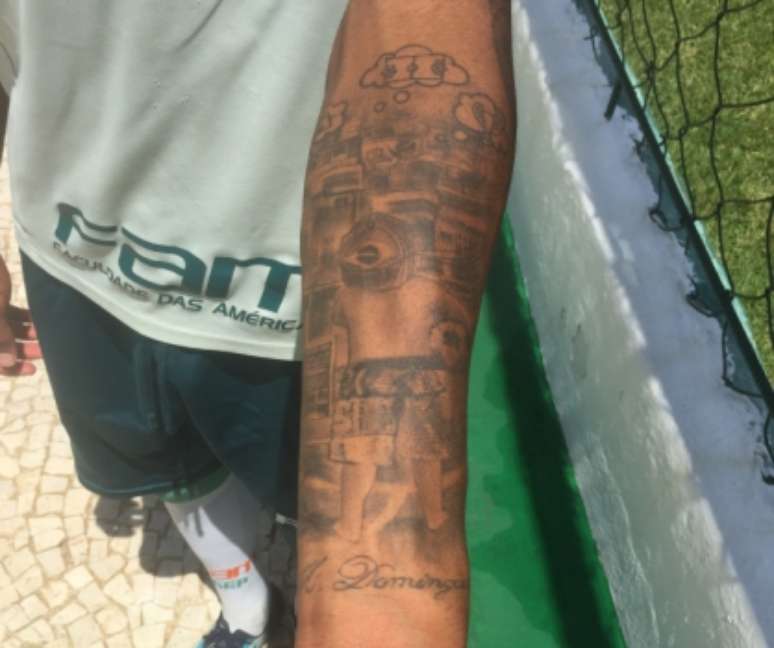 A tatuagem de Fernando, inspirada em Gabriel Jesus