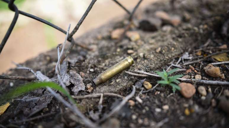 Os restos das v&iacute;timas geralmente eram incinerados ou dissolvidos em &aacute;cido; os Zetas chamavam esse m&eacute;todo de "cozinhar"