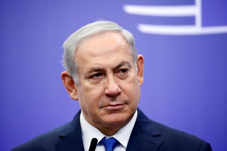 Primeiro-ministro de Israel, Benjamin Netanyahu, fala com repórteres em Bruxelas, na Bélgica 11/12/2017 REUTERS/Francois Lenoir