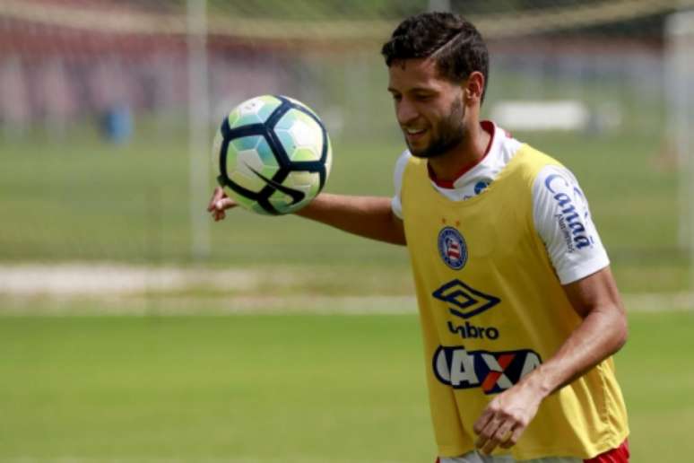 Juninho Capixaba, lateral-esquerdo do Bahia (Foto: Felipe Oliveira/Bahia)