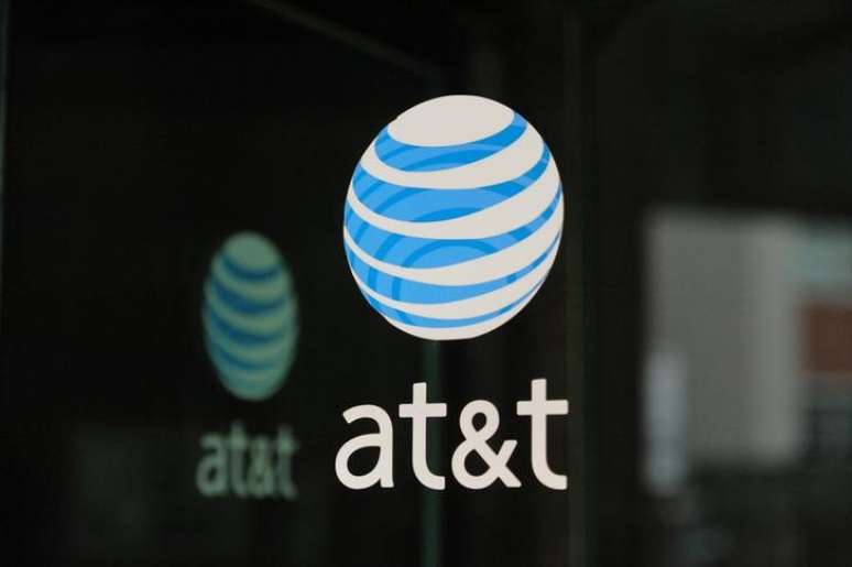 An AT&T logo is seen at a AT&T building in New York City, October 23, 2016. REUTERS/Stephanie Keith