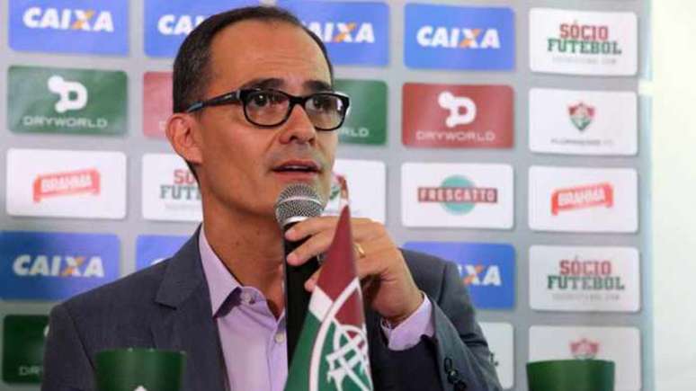 Presidente do Fluminense, Pedro Abad, tenta quitar as dívidas salarias para não perder jogadores na Justiça (Foto: Divulgação / Fluminense)