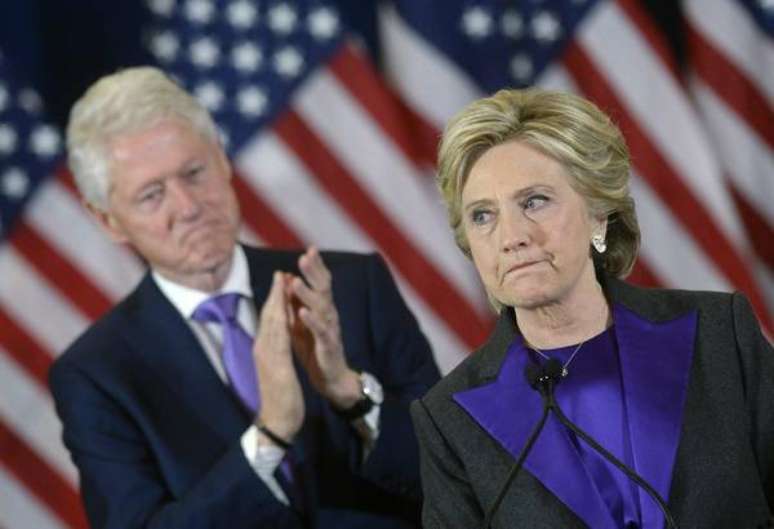 FBI reabre investigação contra Fundação Clinton