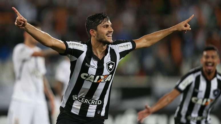 Igor Rabello marcou dois gols em 2017 (Foto: Vitor Silva/SSPress/Botafogo)