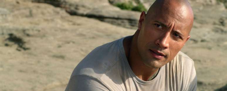 A carreira de Dwayne Johnson antes de ser ator de cinema - AdoroCinema