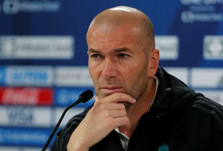 Zidane, durante entrevista no Zayed Sports City Stadium, em Abu Dhabi  15/12/2017 REUTERS/Amr Abdallah Dalsh 
