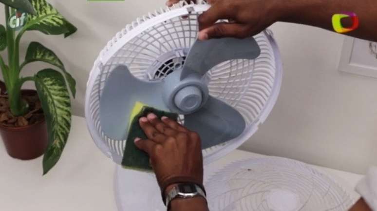 Com CIF Cremoso seu ventilador fica limpo rapidamente