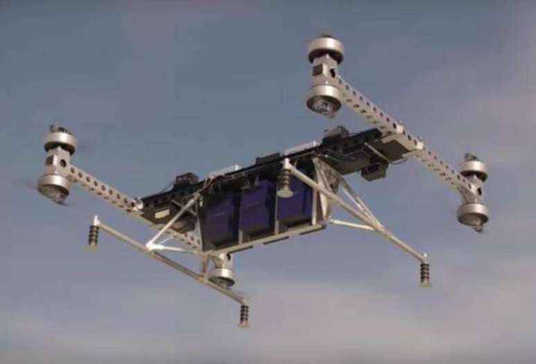 Boeing cria drone gigante que pode carregar até 226kg e se deslocar 32km
