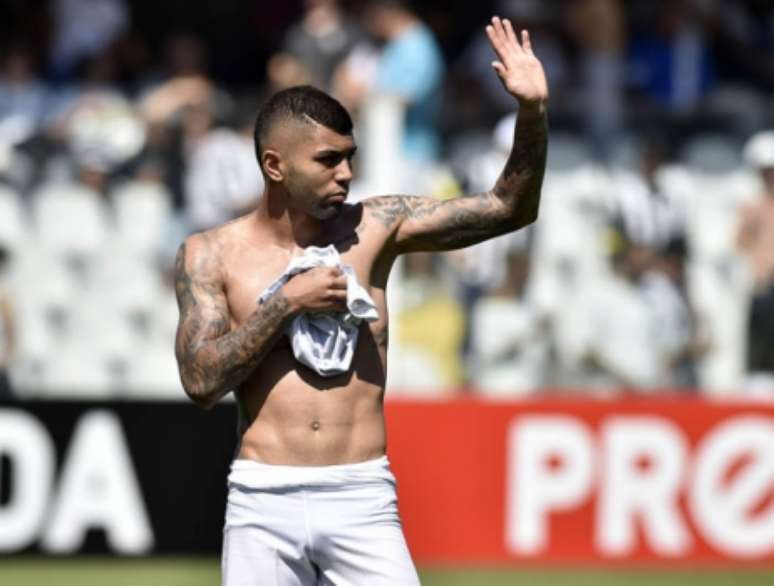 Gabigol se despediu do Santos em 2016