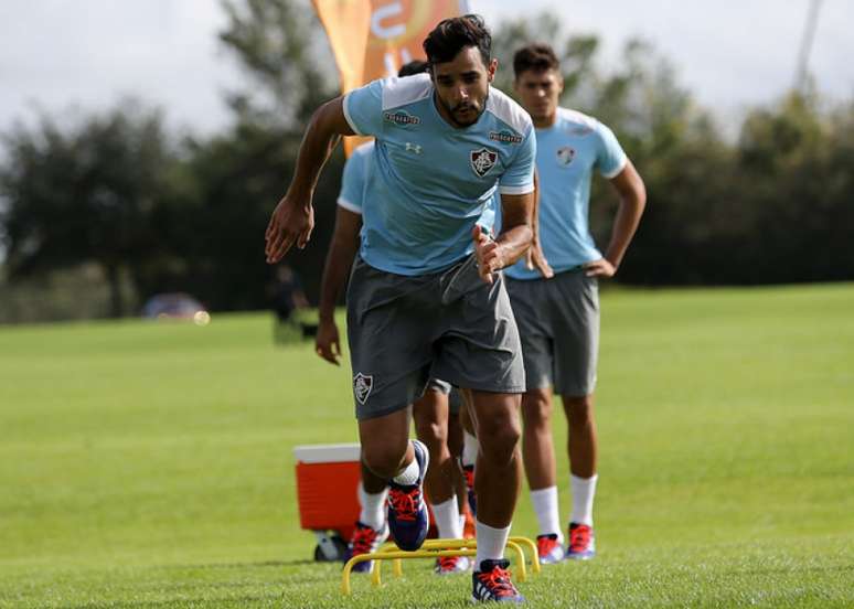 Henrique Dourado em treino do Fluminense (Foto: Lucas Merçon/Fluminense F.C.)