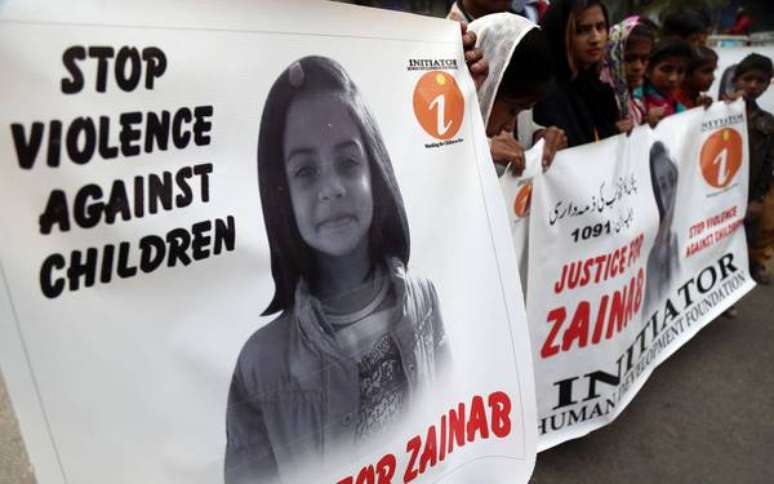 Estupro e assassinato de menina choca cidade no Paquistão